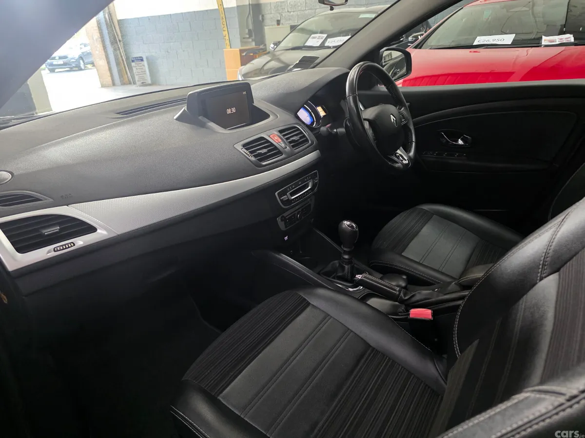 Renault Fluence Saloon, Diesel, 2017, Grey