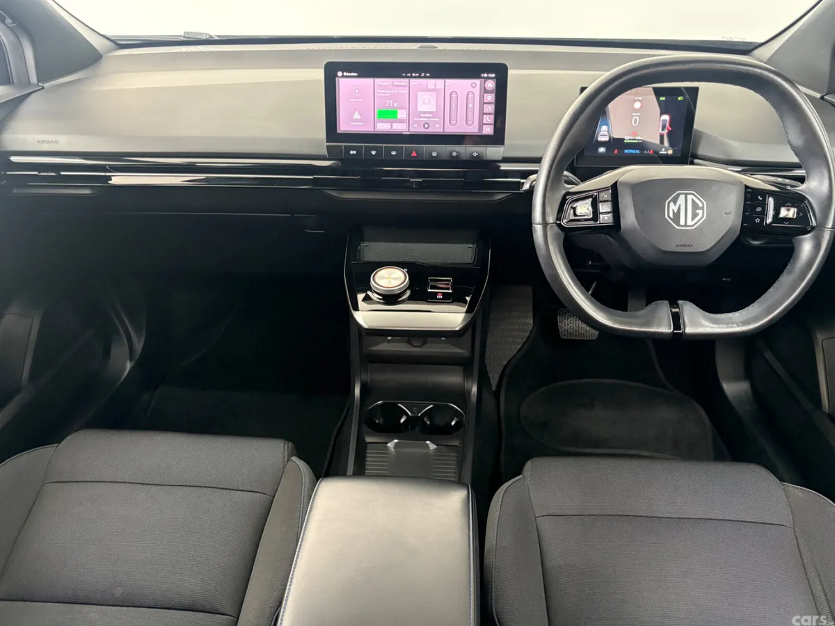 MG MG4 Hatchback, Electric, 2023, Black