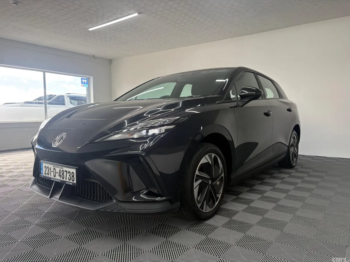 MG MG4 Hatchback, Electric, 2023, Black