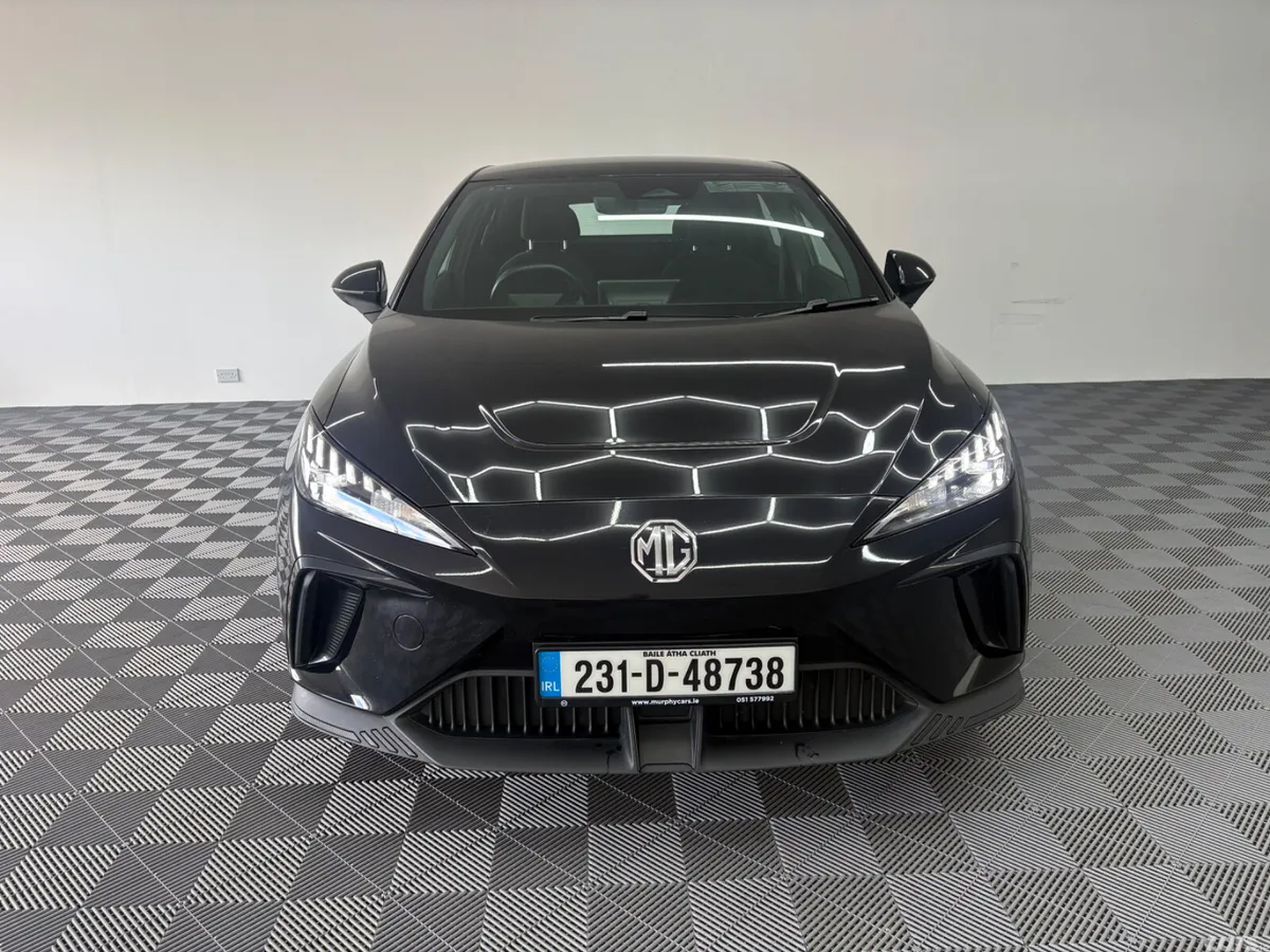 MG MG4 Hatchback, Electric, 2023, Black