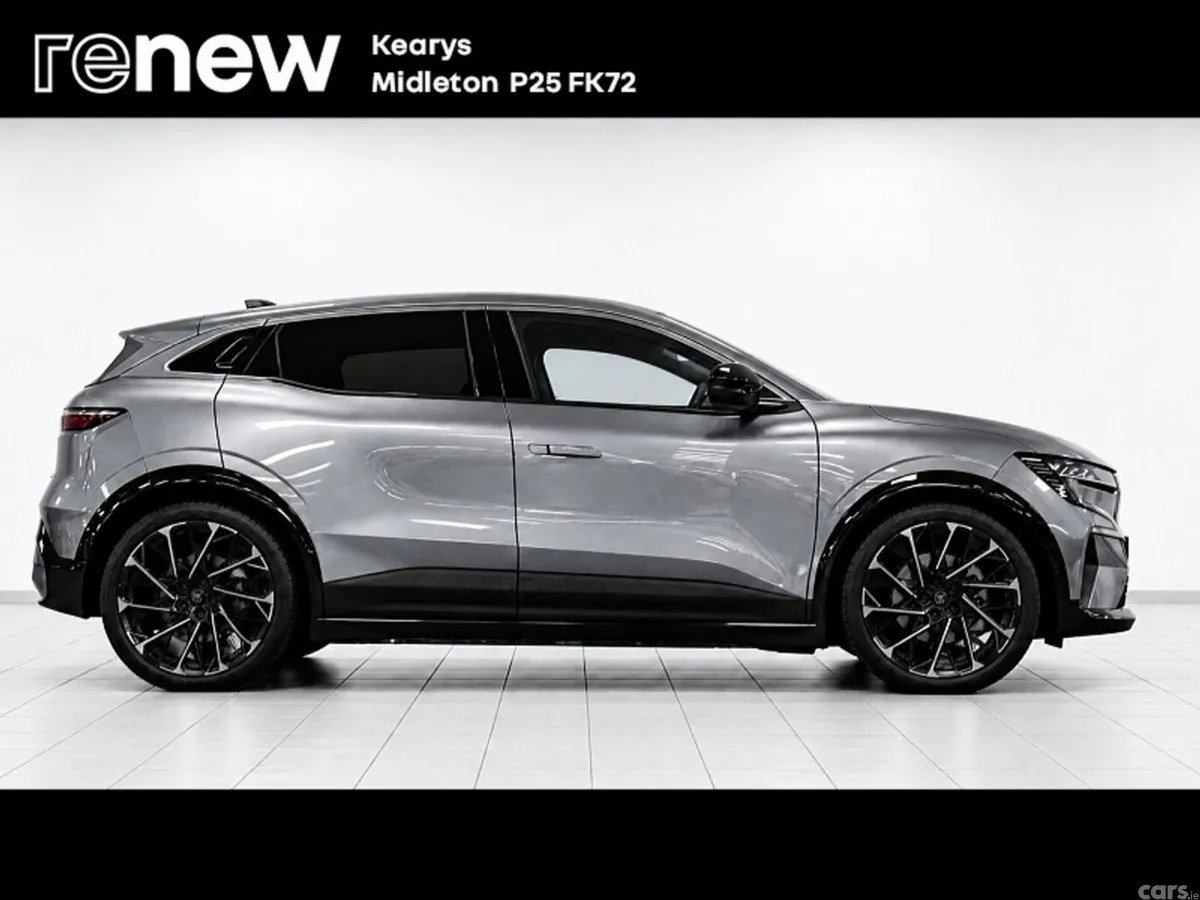 Renault Megane E-Tech SUV, Electric, 2026, Grey