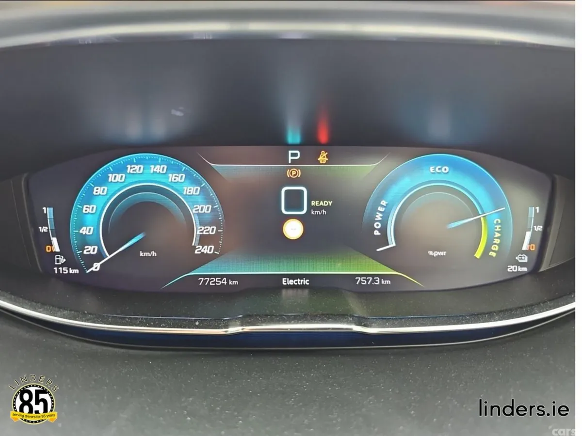 Peugeot 3008 MPV, Petrol Plug-in Hybrid, 2022, Grey