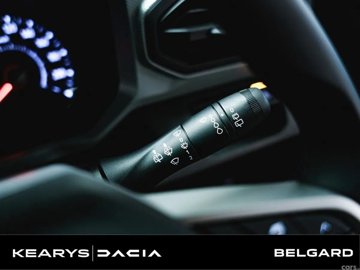 Dacia Duster SUV, Petrol, 2026, Grey