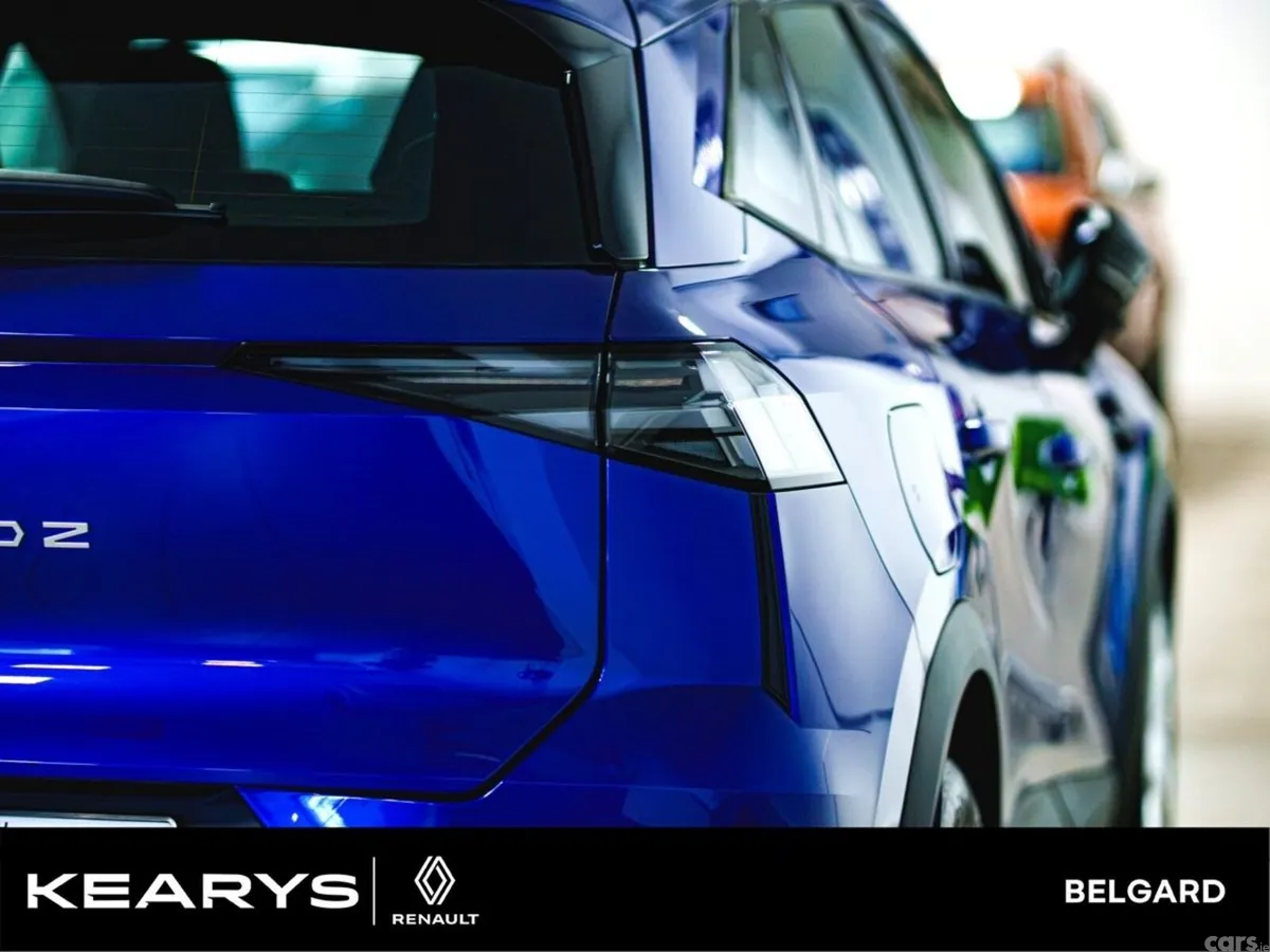 Renault Symbioz Hatchback, Petrol Hybrid, 2026, Blue
