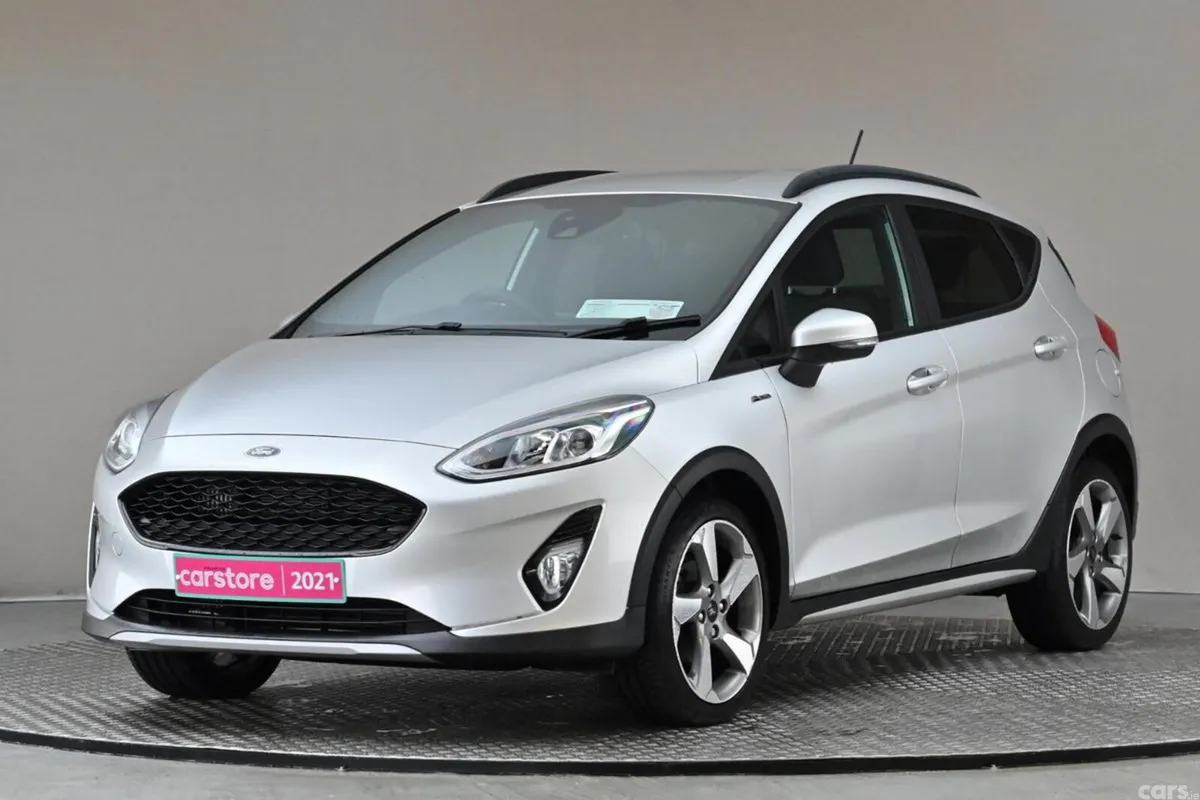 Ford Fiesta Hatchback, Petrol, 2021, Grey