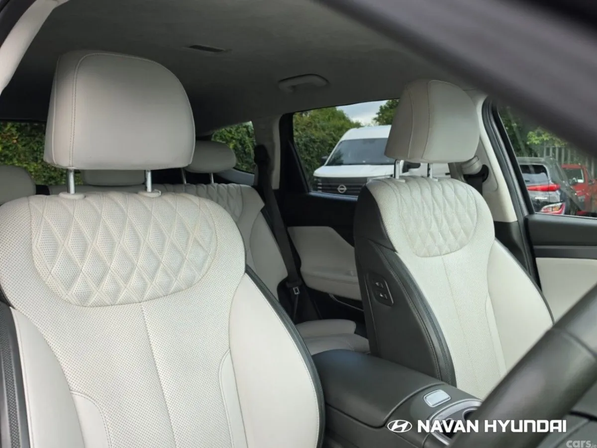 Hyundai Santa Fe SUV, Petrol Plug-in Hybrid, 2021, Grey
