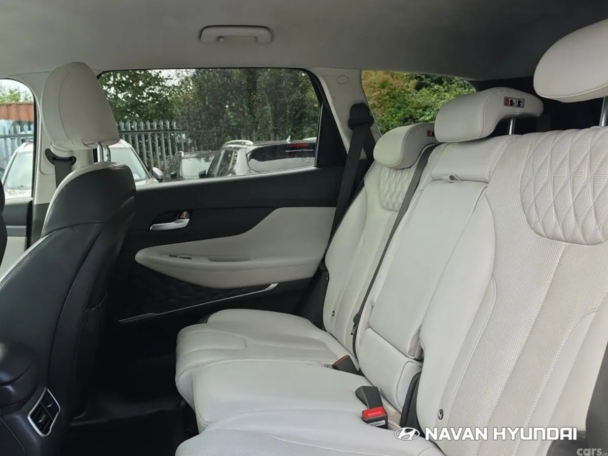 Hyundai Santa Fe SUV, Petrol Plug-in Hybrid, 2021, Grey