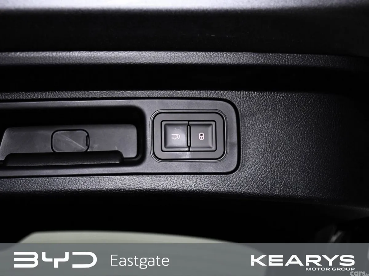 BYD SEAL U SUV, Petrol Plug-in Hybrid, 2026, Grey
