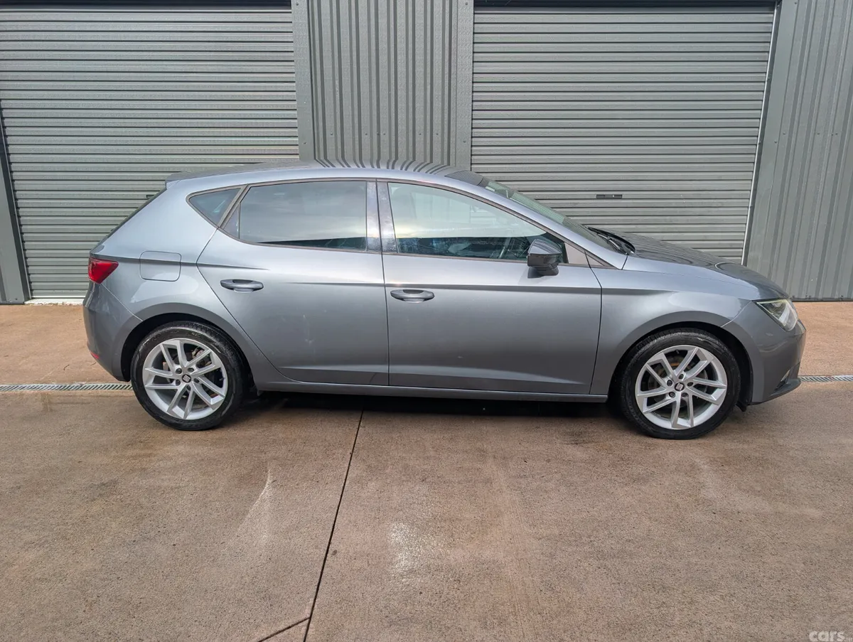 SEAT Leon Hatchback, Diesel, 2016, Grey