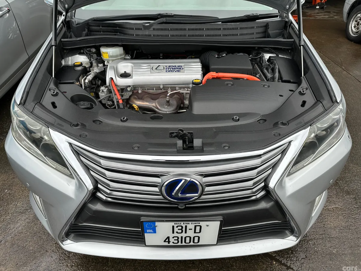 Lexus HS Saloon, Petrol Hybrid, 2013, Silver