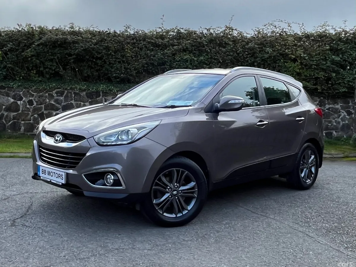 Hyundai ix35 SUV, Diesel, 2015, Brown