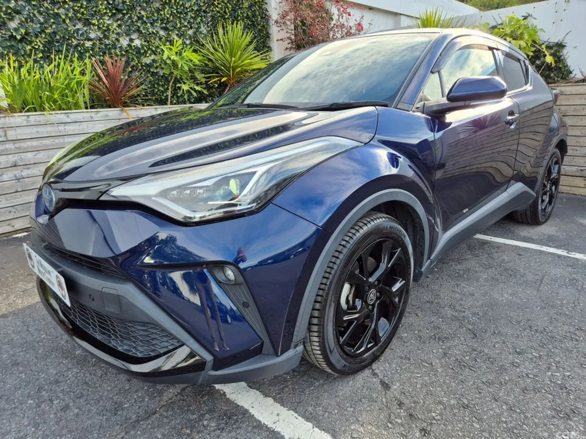 Toyota C-HR SUV, Petrol Hybrid, 2021, Blue
