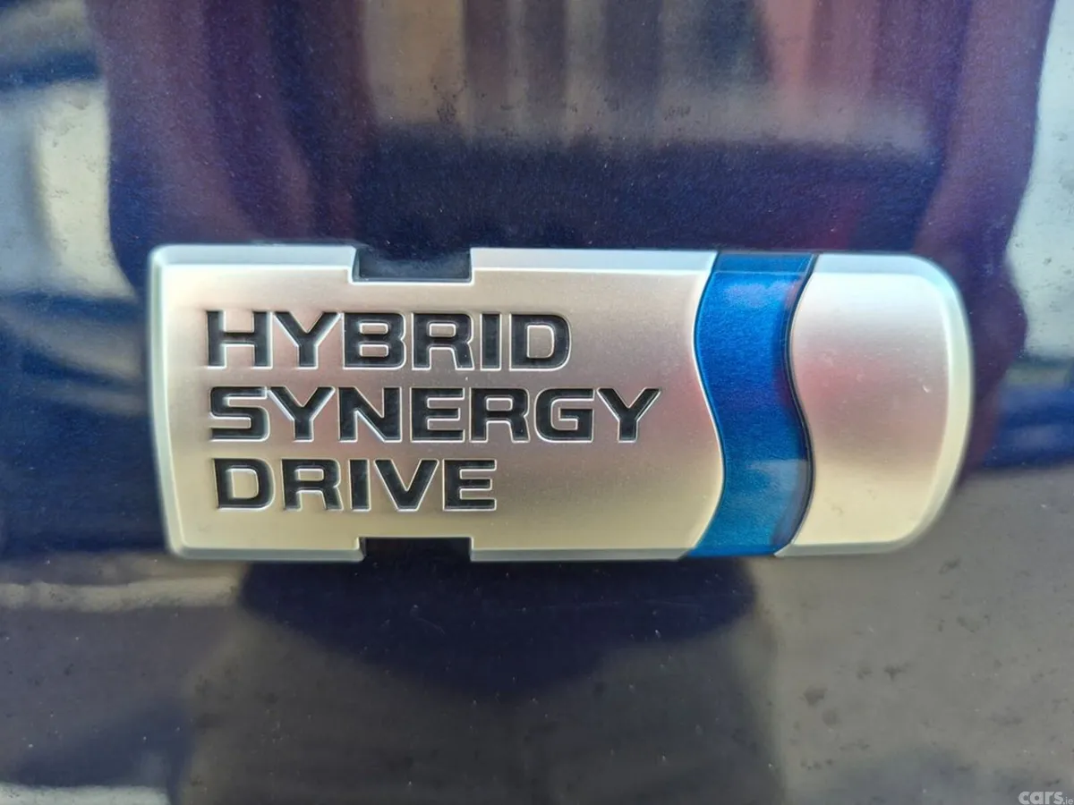 Toyota C-HR SUV, Petrol Hybrid, 2021, Blue