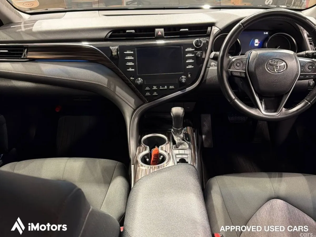 Toyota Camry Saloon, Petrol Hybrid, 2020, Black
