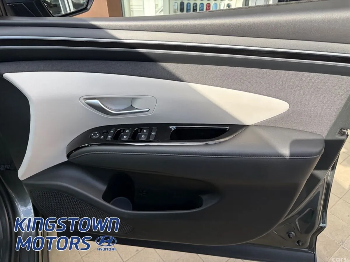 Hyundai Tucson MPV, Diesel, 2023, Grey