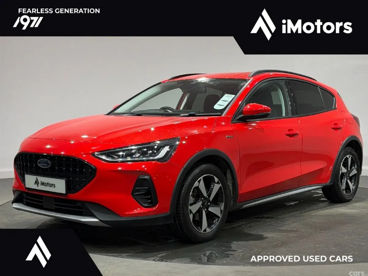 Ford Focus Hatchback, Petrol, 2024, Red