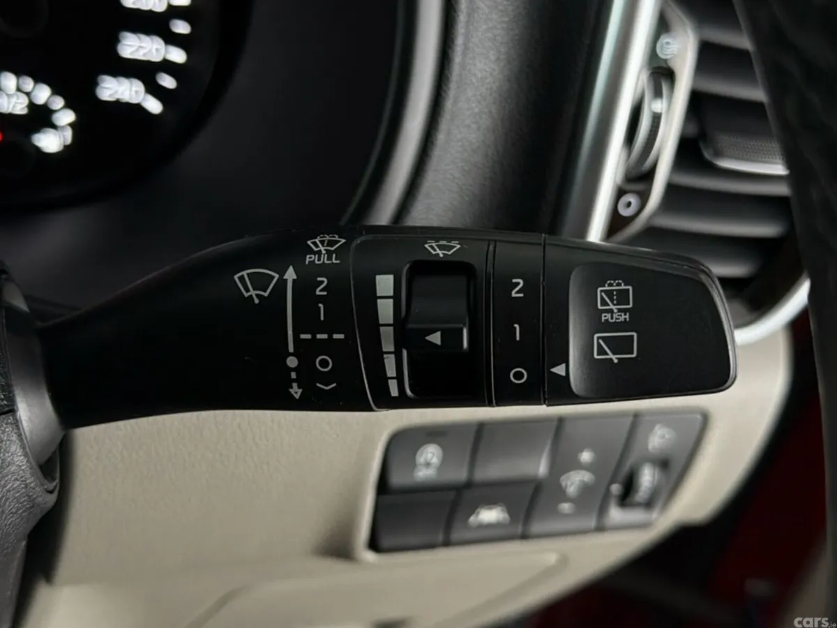 Kia Sportage SUV, Diesel Hybrid, 2021, Red