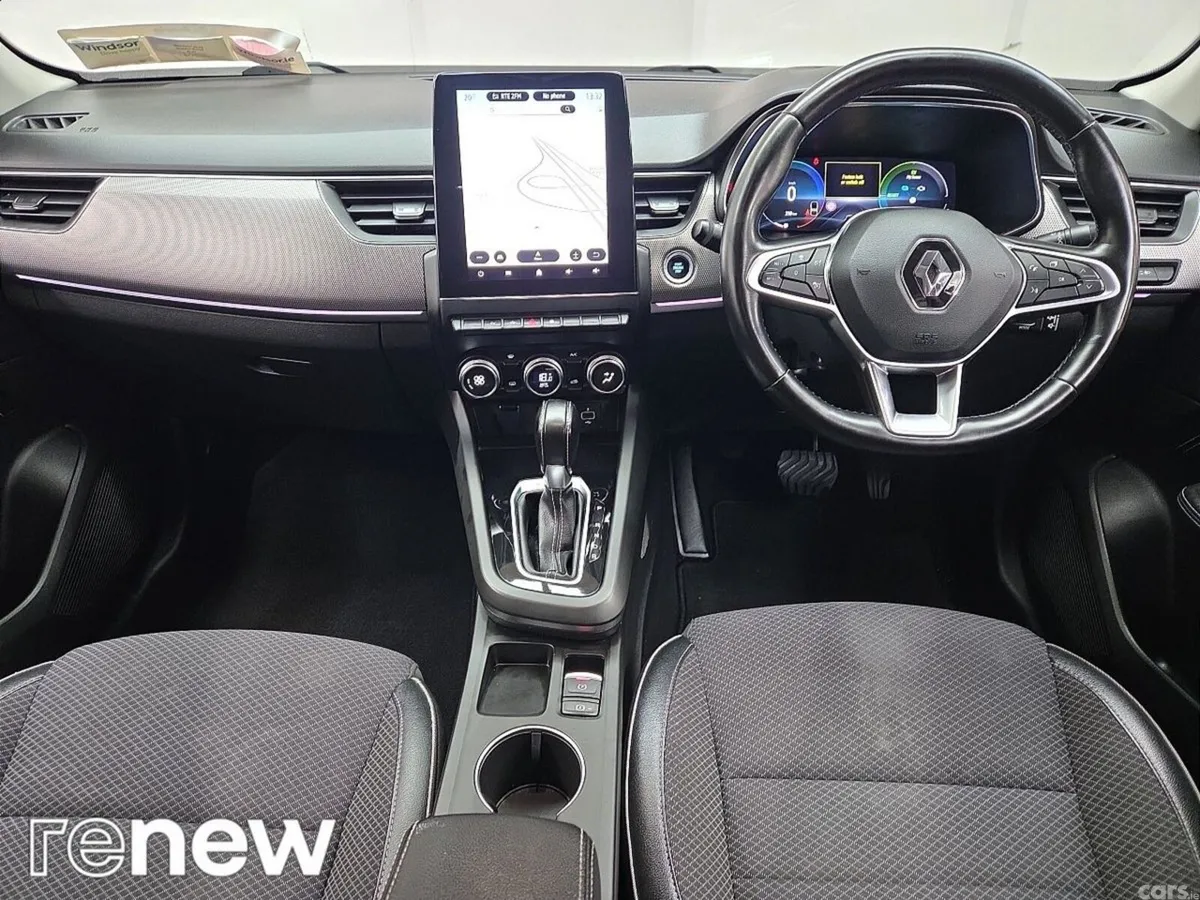 Renault Arkana Hatchback, Petrol, 2022, Red