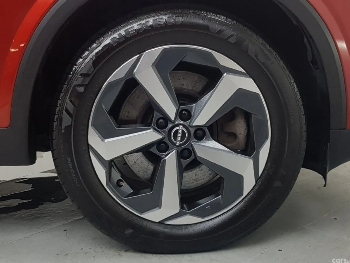 Nissan Qashqai MPV, Petrol Hybrid, 2023, Orange