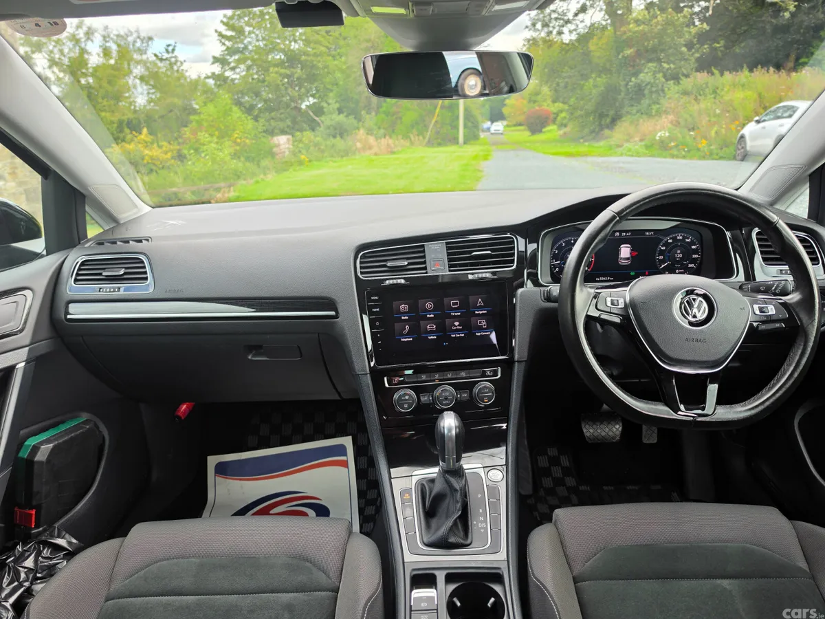 Volkswagen Golf Hatchback, Petrol, 2017, Black
