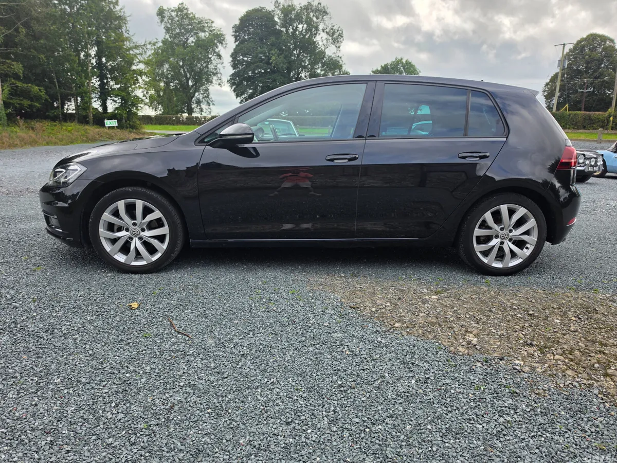 Volkswagen Golf Hatchback, Petrol, 2017, Black