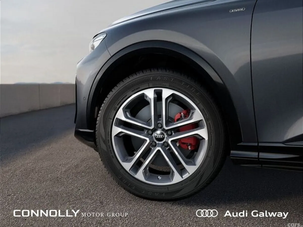 Audi Q5 SUV, Petrol Plug-in Hybrid, 2027, Grey