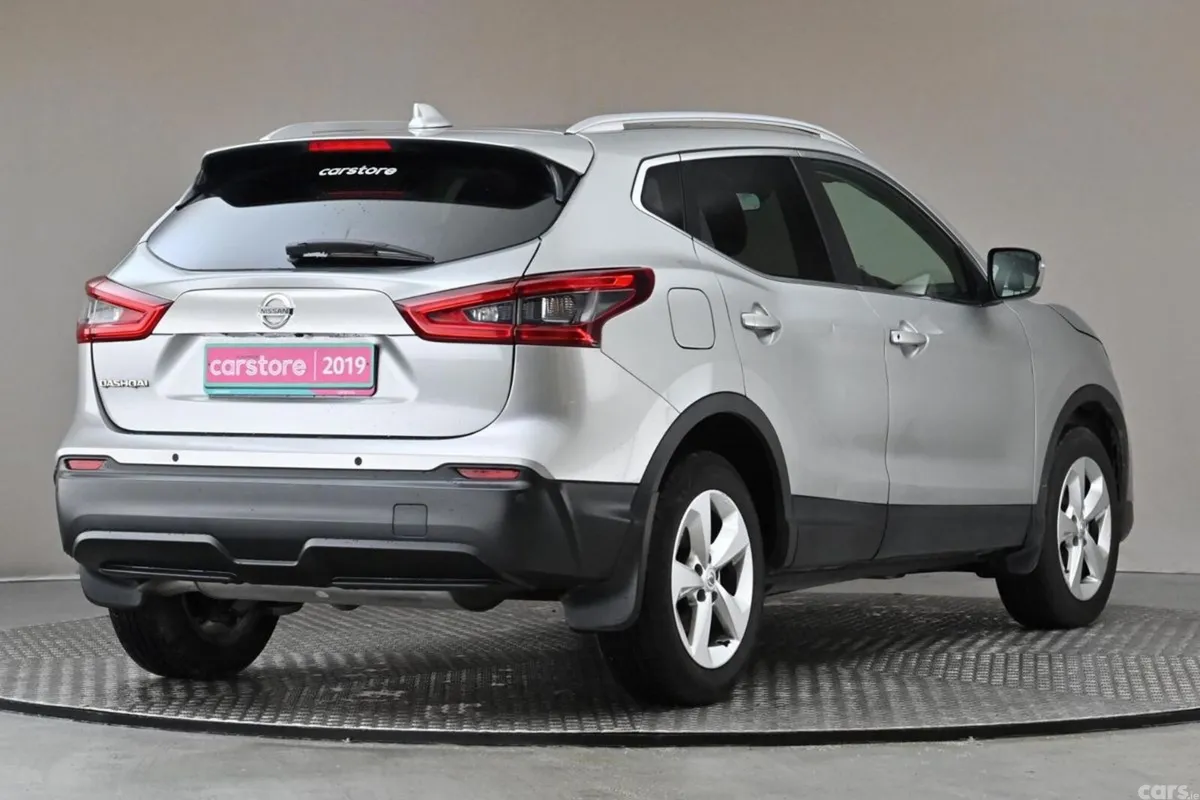 Nissan Qashqai SUV, Petrol, 2019, Grey