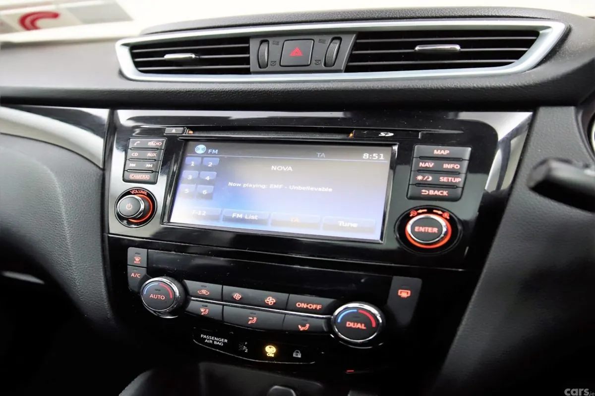 Nissan Qashqai SUV, Petrol, 2019, Grey
