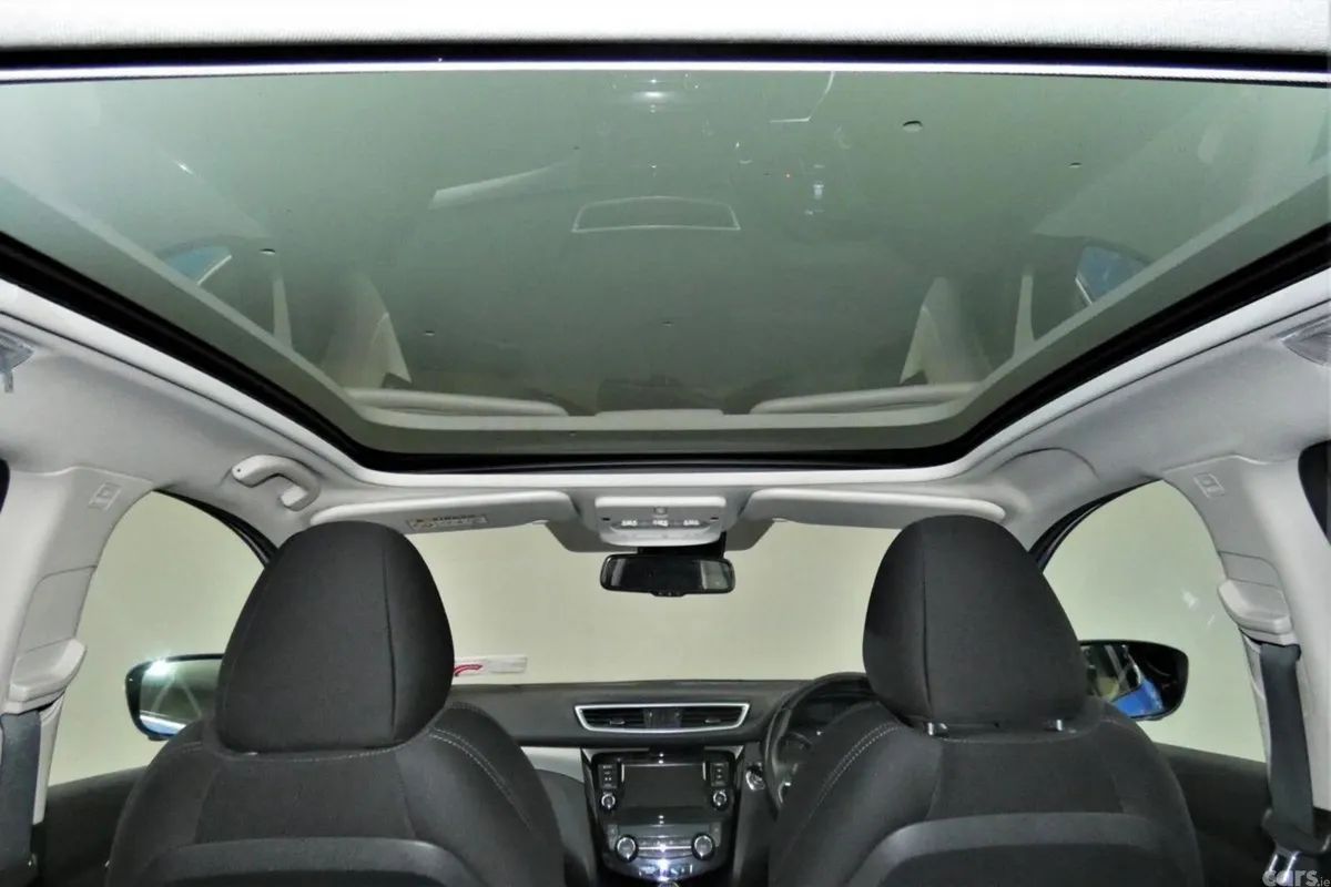 Nissan Qashqai SUV, Petrol, 2019, Grey