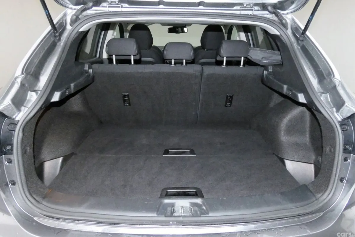 Nissan Qashqai SUV, Petrol, 2019, Grey