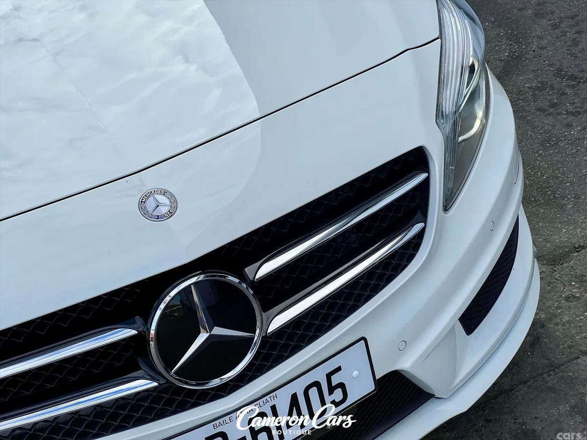 Mercedes-Benz A-Class Hatchback, Petrol, 2015, White