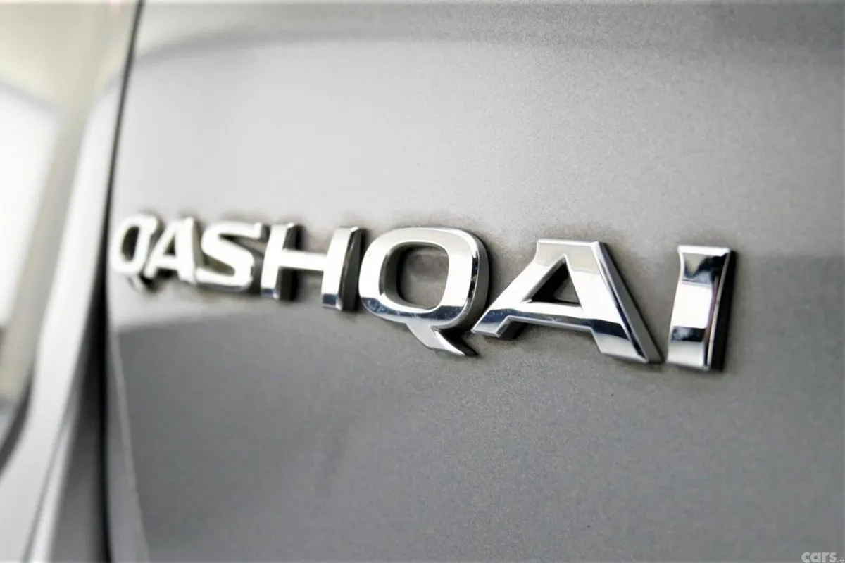 Nissan Qashqai SUV, Petrol, 2019, Grey