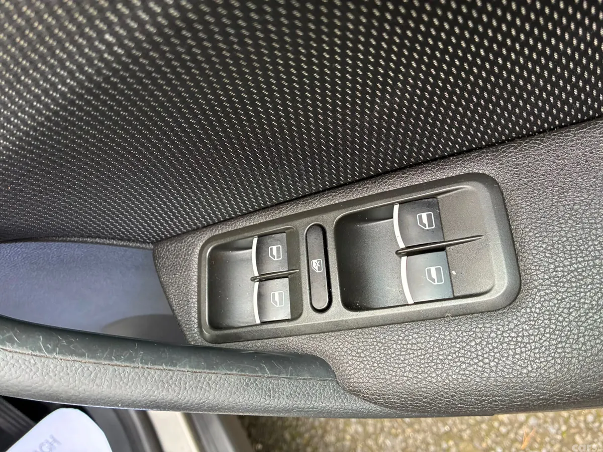 Skoda Yeti SUV, Diesel, 2011, Beige