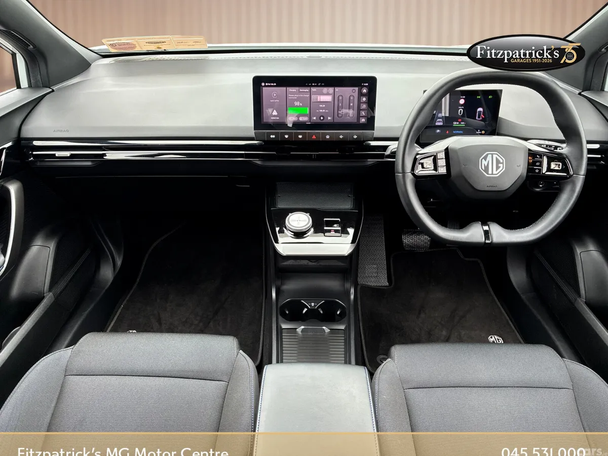 MG MG4 Hatchback, Electric, 2023, White