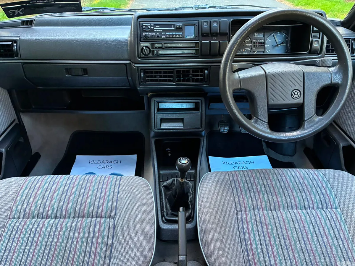 Volkswagen Jetta Saloon, Diesel, 1991, Black
