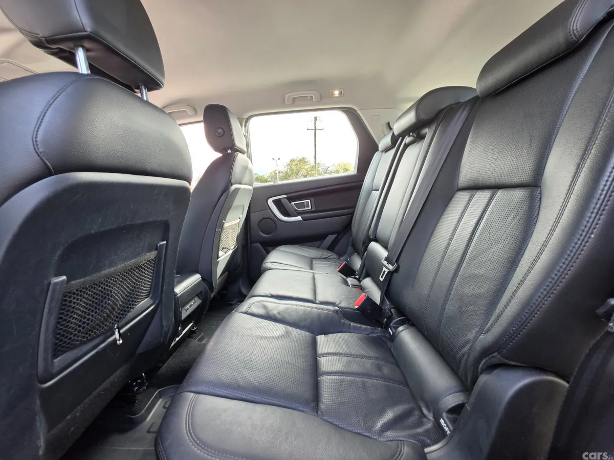 Land Rover Discovery Sport SUV, Diesel, 2015, White