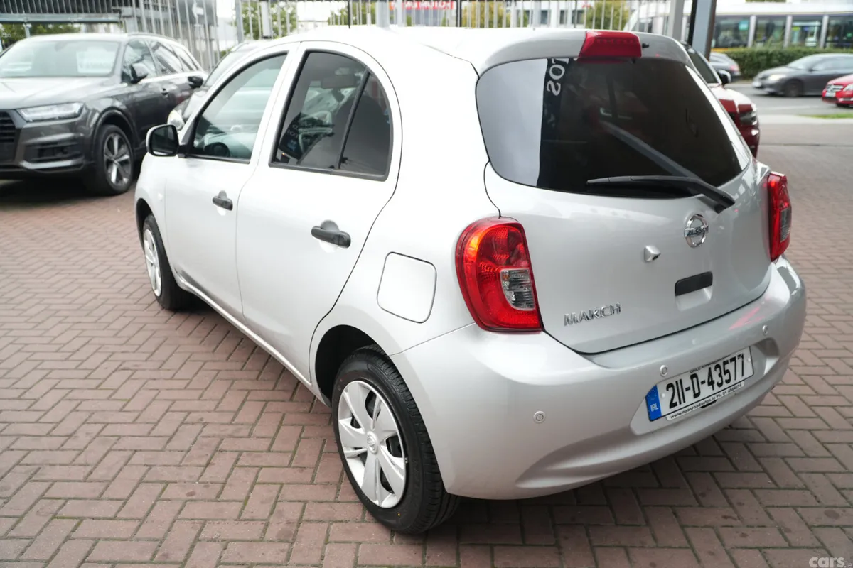 Nissan Micra Hatchback, Petrol, 2021, Silver