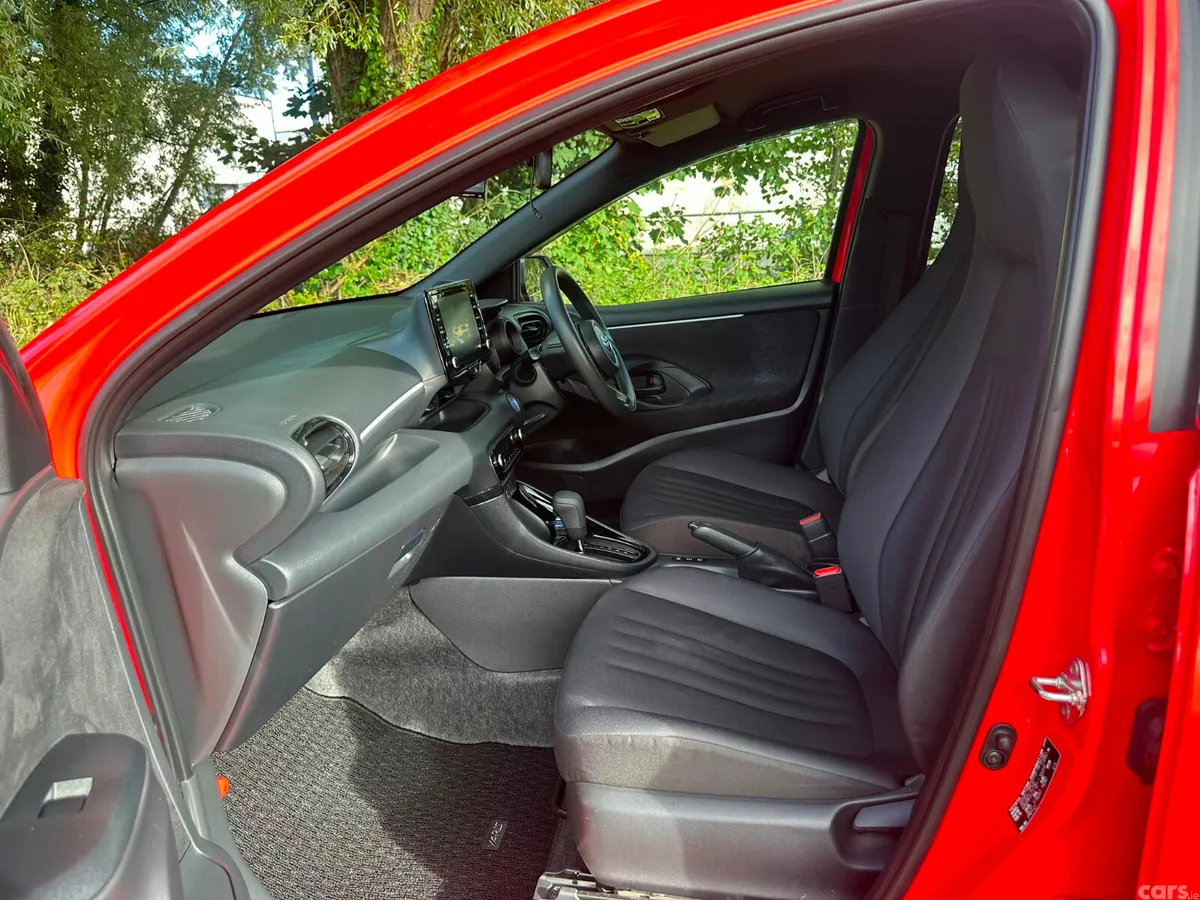 Toyota Yaris Hatchback, Petrol Hybrid, 2022, Red