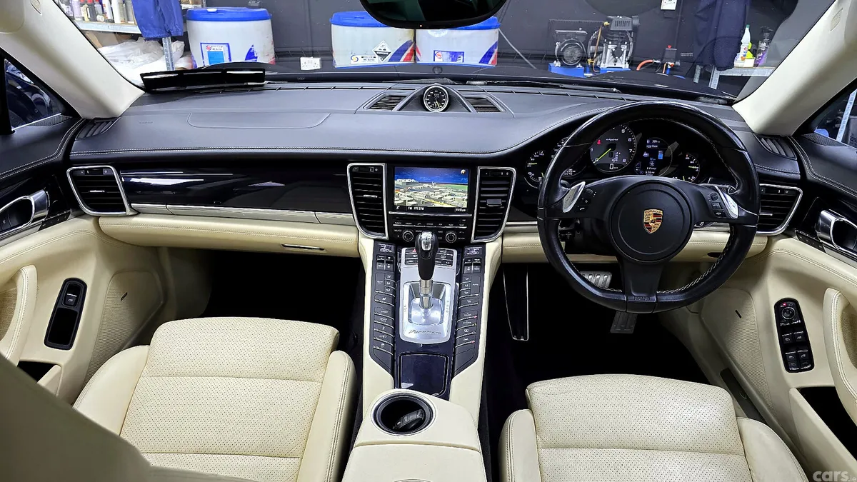 Porsche Panamera Hatchback, Petrol Plug-in Hybrid, 2016, Black