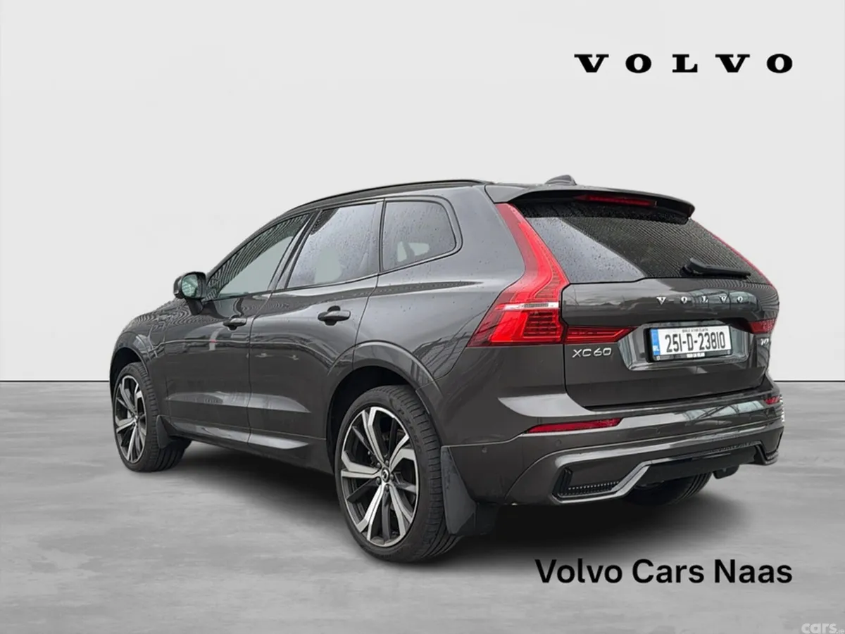 Volvo XC60 SUV, Petrol Plug-in Hybrid, 2025, Grey