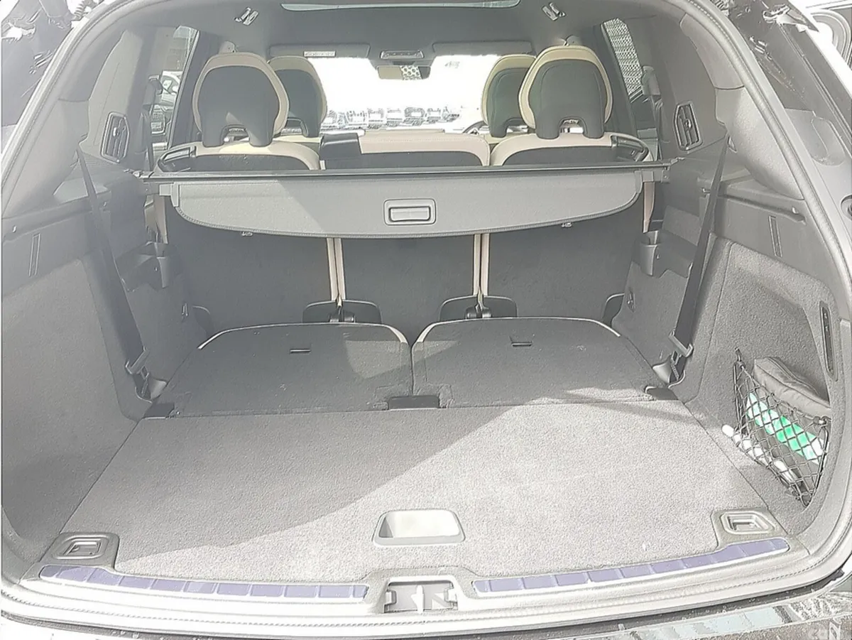 Volvo EX90 MPV, Electric, 2026, Black