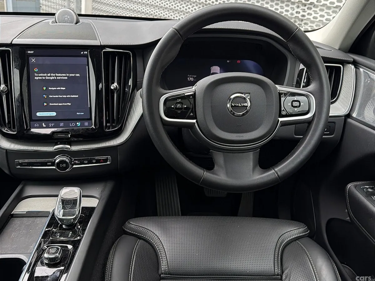 Volvo XC60 SUV, Petrol Plug-in Hybrid, 2025, Grey