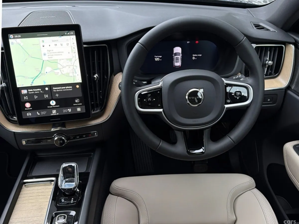 Volvo XC60 SUV, Petrol Plug-in Hybrid, 2026, Blue