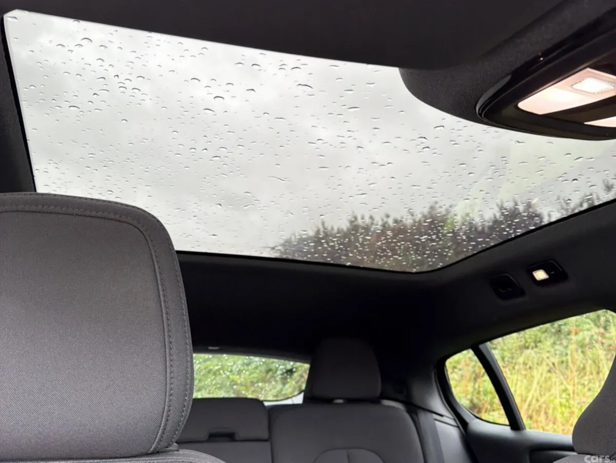 Volvo C40 Estate, Electric, 2023, White