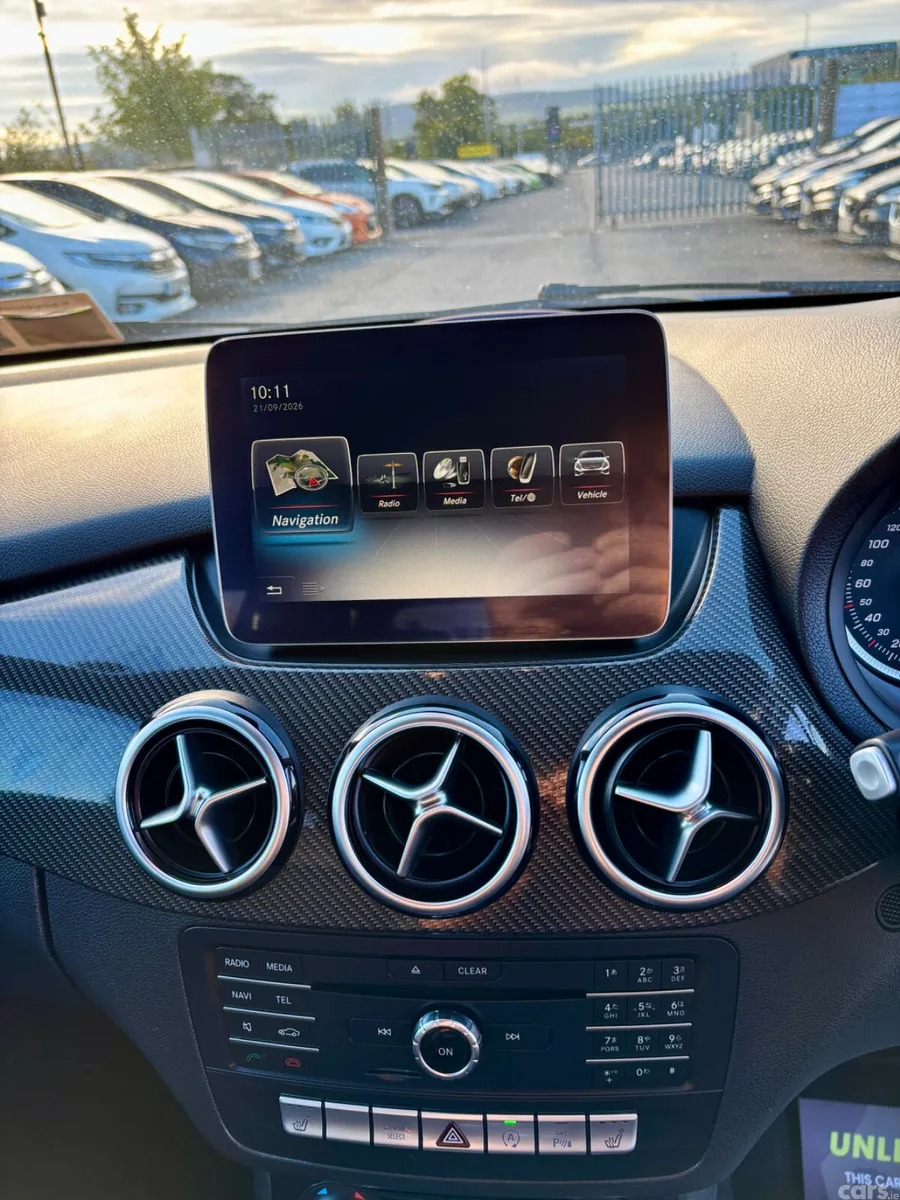 Mercedes-Benz B-Class MPV, Petrol, 2017, Blue