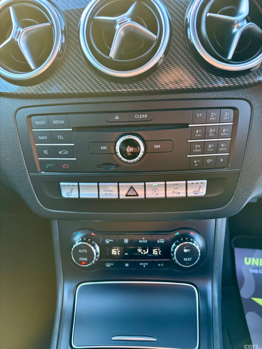 Mercedes-Benz B-Class MPV, Petrol, 2017, Blue