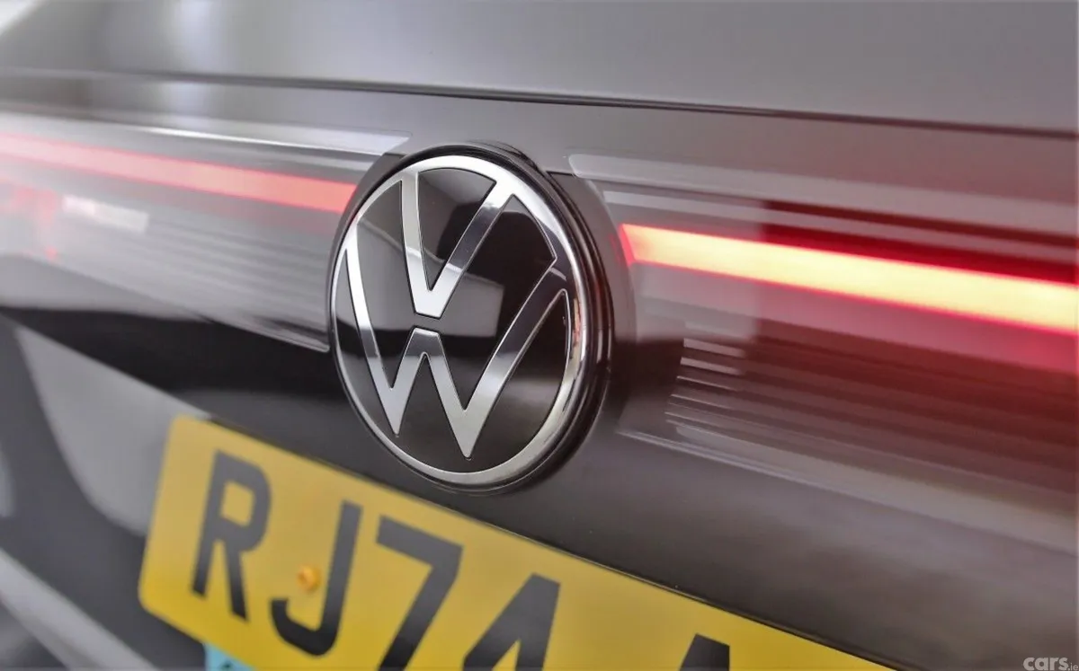 Volkswagen Tiguan SUV, Petrol Plug-in Hybrid, 2024, Grey