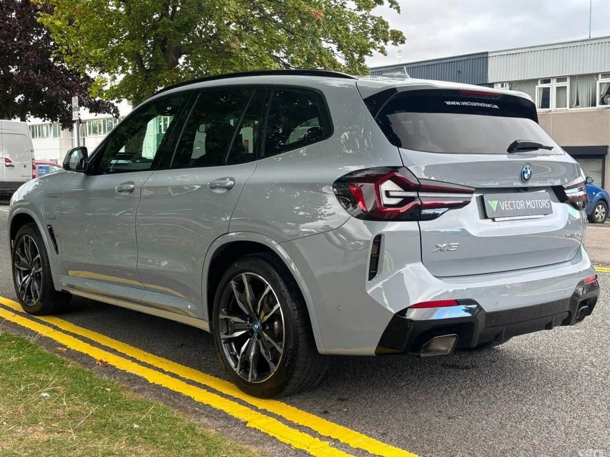 BMW X3 SUV, Petrol Plug-in Hybrid, 2023, Grey