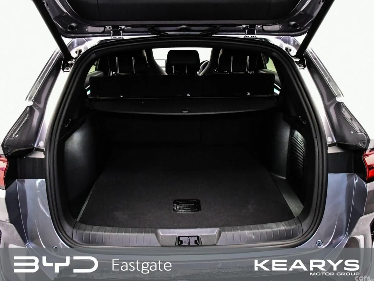 BYD SEAL U SUV, Petrol Plug-in Hybrid, 2026, Grey