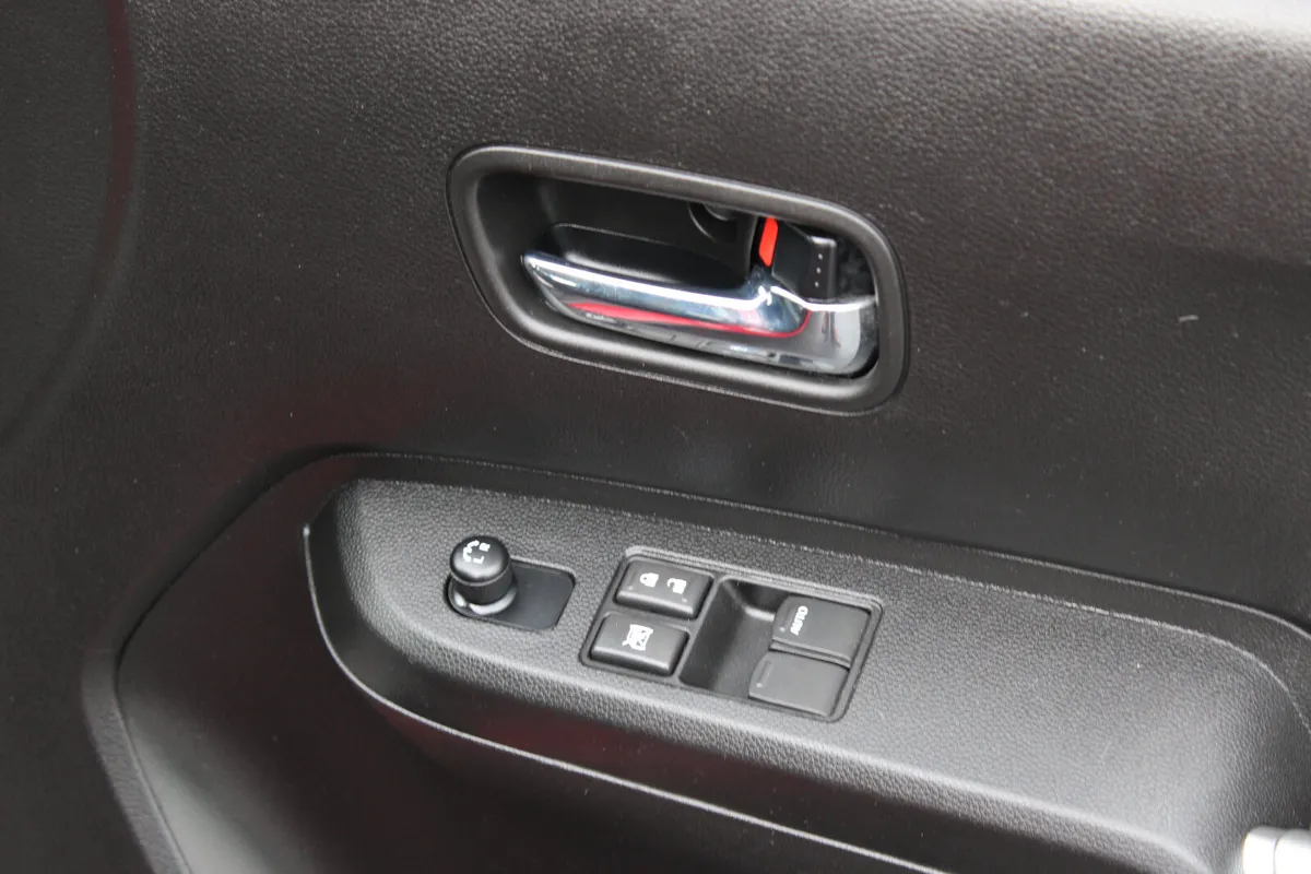Suzuki Ignis Hatchback, Petrol, 2021, Red